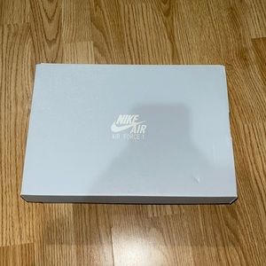 Brand new Air Force 1’s!!